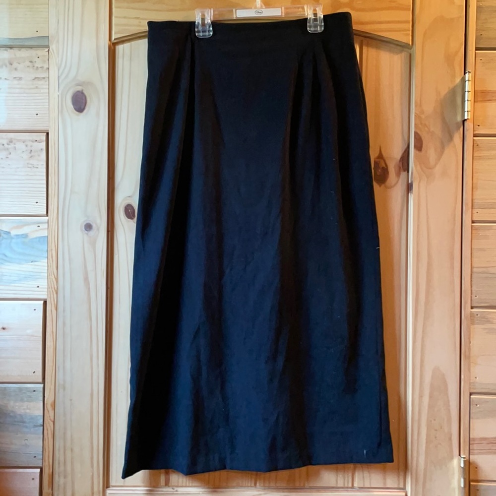 Long black skirt